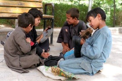 سازمان حقوق کودکان: افغانستان از جمله بدترین کشورها برای کودکان است