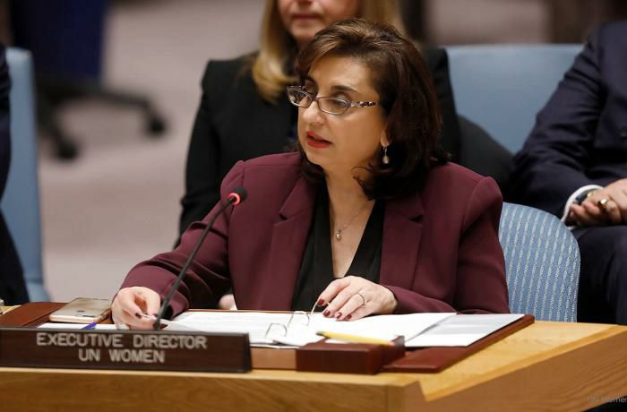 مدیر اجرایی بخش زنان سازمان ملل: منع فعالیت آرایش‌گاه‌های زنانه تلاش بیش‌تر برای حذف زنان از زندگی عمومی است