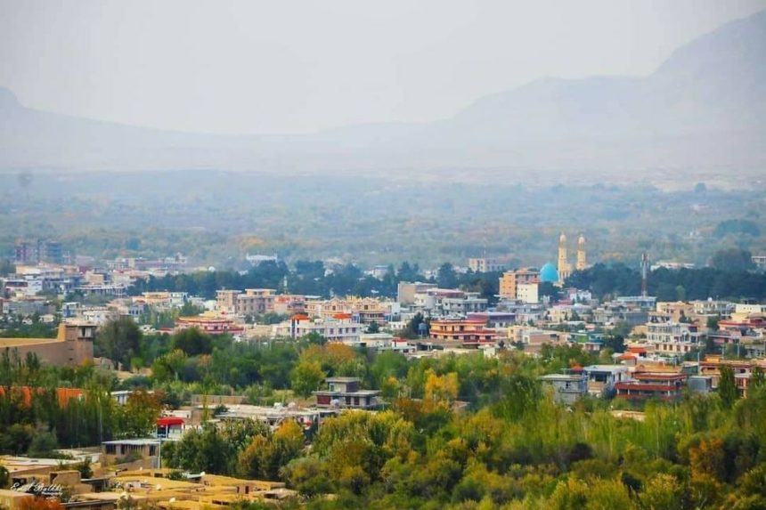 دو کشته و هفت مجروح در یک روی‌داد ترافیکی در استان سمنگان