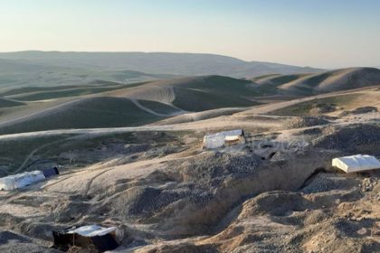 جان‌باختن سه تن از اثر فروریختن معدن طلا در استان تخار