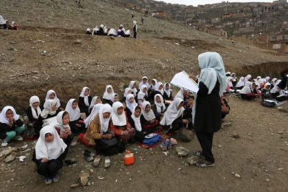 تغییر موضع مقام گروه طالبان؛ شرایط برای آموزش دختران مساعد نیست