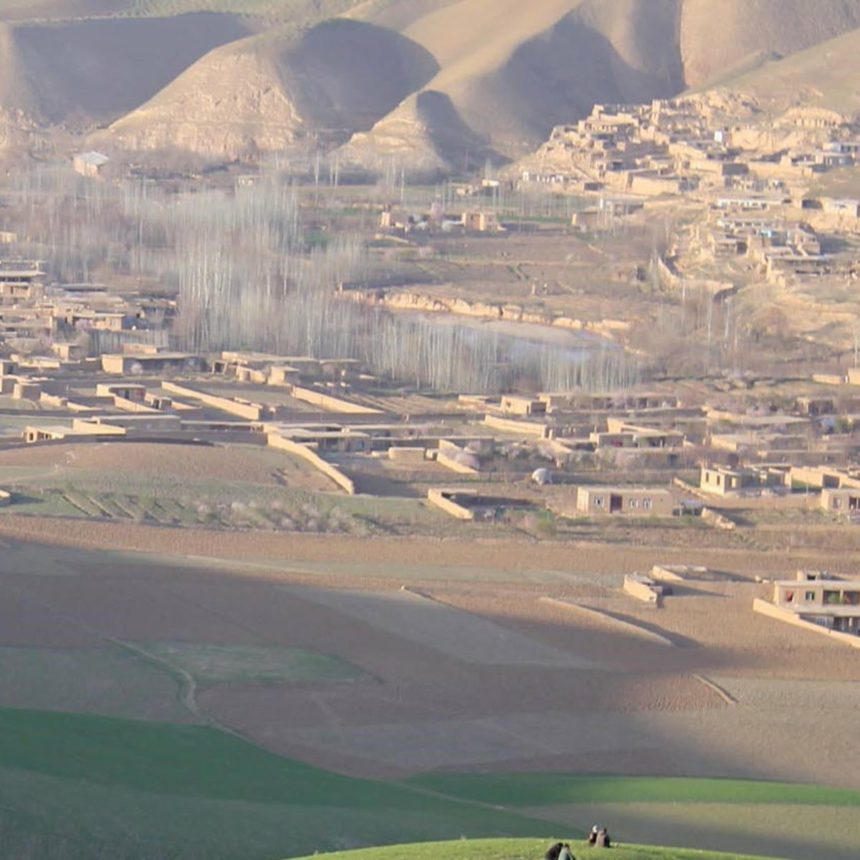 غصب زمین‌های باشندگان استان فاریاب از سوی کوچی‌های مسلح