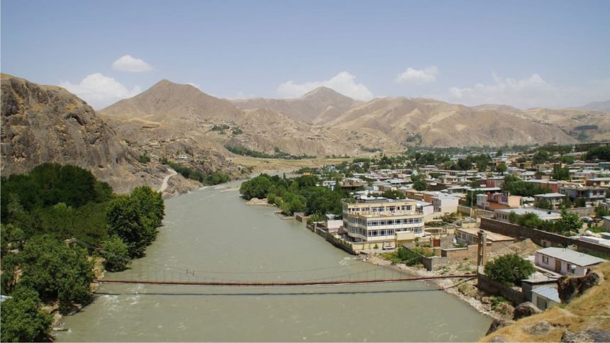 کشته‌شدن دو فرد بر اثر درگیری دو فرمانده‌ی گروه طالبان در استان بدخشان