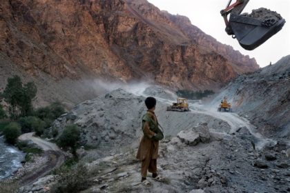 وزارت معادن و پترولیم گروه طالبان از قرارداد ۵۳ معدن در سال ۱۴۰۲ خبر داد