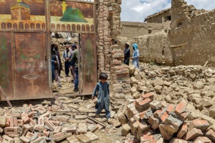 اوچا: زمین‌لرزه‌ی‌های اخیر در استان هرات منجر به‌بی‌سرپرست‌شدن ۲۴۵ کودک شده‌اند