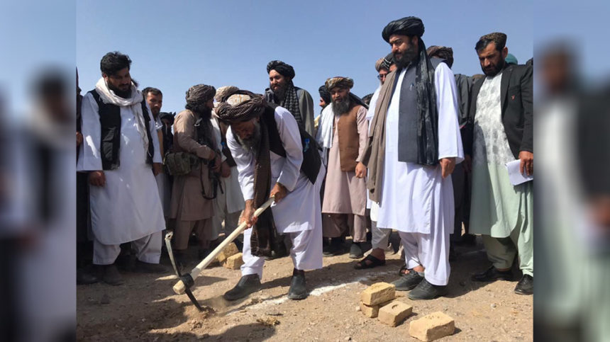 تهداب‌گذاری یک شهرک ۳۵ فامیلی برای زلزله‌زدگان هرات توسط گروه طالبان