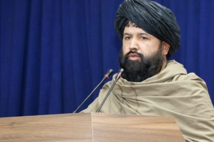 وزیر تحصیلات عالی گروه طالبان: تخصص اصل اساسی برای توسعه‌ی هر جامعه است