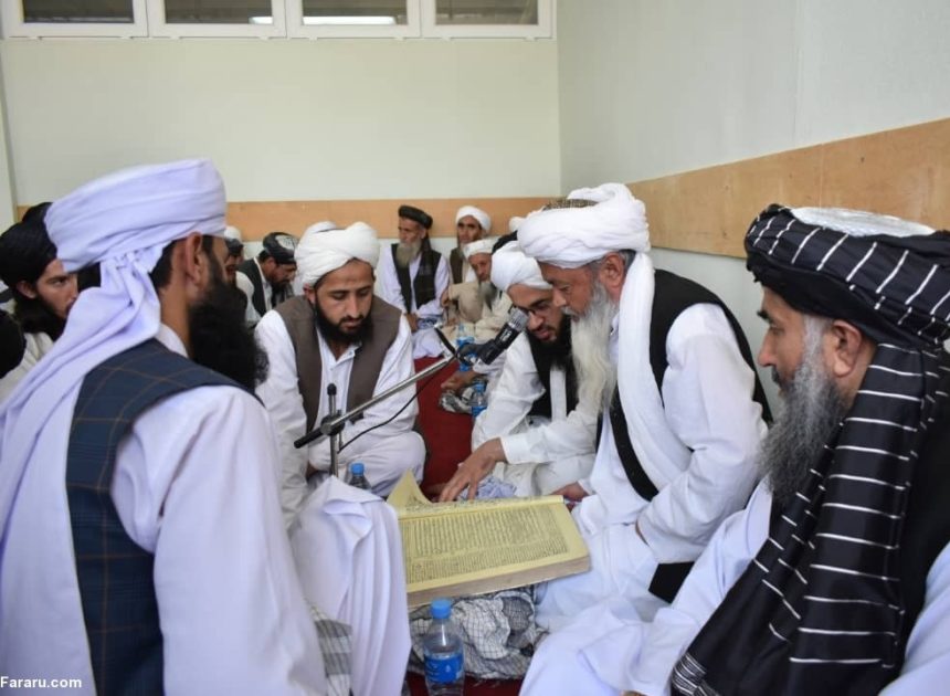 فراغت ۳۷ مولوی از یک مدرسه‌ی جهادی در استان بادغیس