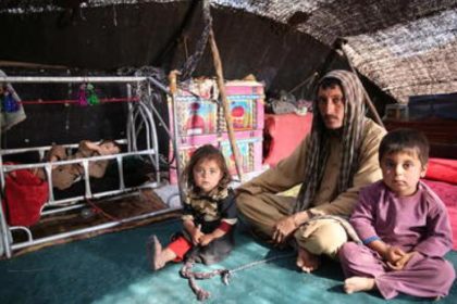 سازمان ملل: از هر سه کودک در افغانستان یک کودک برای ورود به سال ۲۰۲۴ با بحران شدید گرسنگی مواجه‌است
