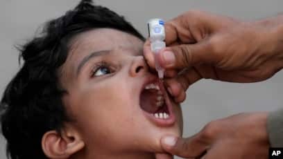 سازمان بهداشت جهانی از بیش‌ترشدن آمار فلج اطفال در پاکستان و افغانستان هشدار داد