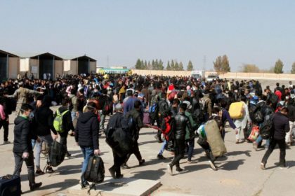 بیش از ۵۰۰ کارگر افغانستانی بدون مدرک اقامت طی نُه ماه پسین از شهر گیلان ایران بازداشت و اخراج شده‌اند