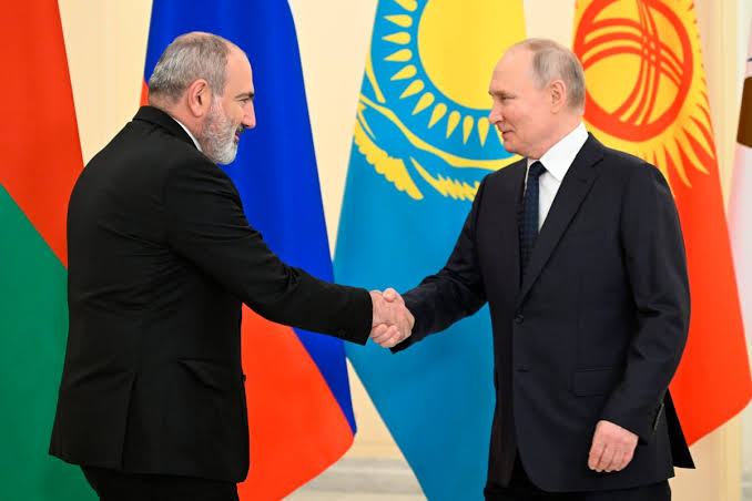 رهبر ارمنستان به روسیه سفر می‌کند