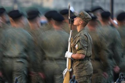 خودداری سربازان نخبه‌‌ی نیروی دریایی روسیه از انجام حمله‌های موج انسانی