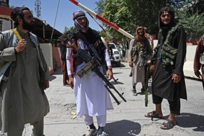 ستاد ارتش طالبان: احتمال حمله به پای‌گاه‌های نظامی در کابل وجود دارد