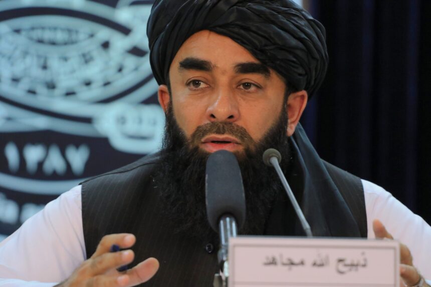 مجاهد: طالبان با نماینده‌ی ویژه‌ی ملل متحد همکاری نخواهند کرد