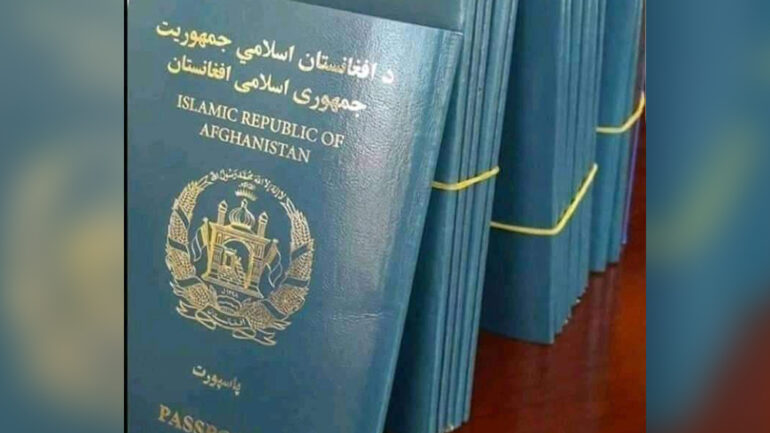 طالبان ۵۵ میلیون رویپه‌ی کابلی از توزیع پاسپورت در پنج‌شیر عواید بدست آورده‌اند