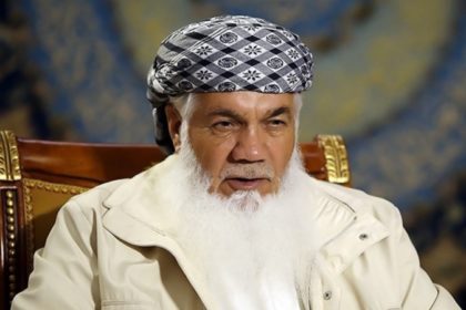امیر اسماعیل‌خان فعالیت‌های ضد طالبانی را در استان هرات آغاز کرده‌است