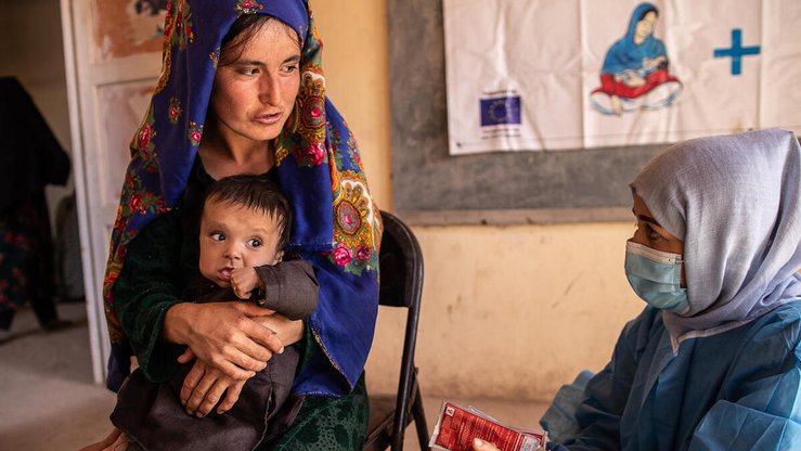 سازمان جهانی غذا: دست‌کم چهار میلیون زن و کودک افغانستان در سال ۲۰۲۴ با سوءتغذیه‌ی حاد روبه‌رو هستند