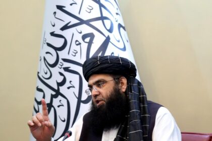 گروه طالبان: هر کسی‌که حضور آمریکا و ناتو را در افغانستان اشغال نمی‌داند بی‌غیرت و بی‌ناموس است