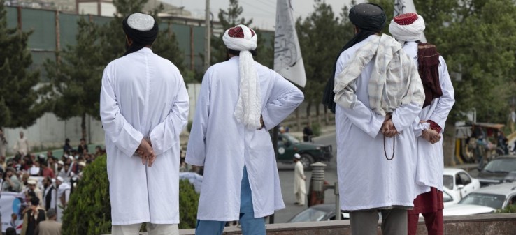 وزارت امر به معروف گروه طالبان: معتادان مواد مخدر نیازمند توصیه‌های دینی هستند