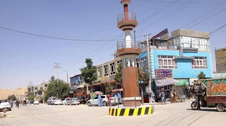 گروه طالبان در فاریاب به یک فرد به اتهام جادوگری یک ماه حبس تعیین کردند