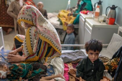 یونیسف از درمان بیش از ۷۰۰ هزار کودک مبتلا به سوء‌تغذیه در افغانستان خبر داد