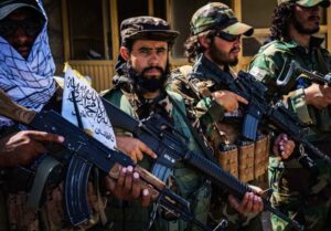 گلوب‌اند‌میل: تسلط گروه طالبان باعث شد، داعش احیا شود