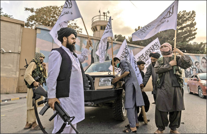 دیلی‌بیست: علاوه بر ظلم و زن‌ستیزی، تهدید داعش نیز توسط گروه طالبان احیا شده‌است