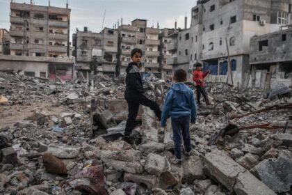 قاهره تماس‌های گسترده‌ای را برای دست‌یابی به آتش‌بس در نوار غزه آغاز کرد