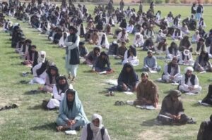 از هفت‌هزار و ۶۱۰ تن از اعضای‌ گروه طالبان برای شمولیت در مکاتب آزمون گرفته شد