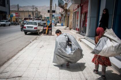 کودکان کار افغانستانی در تهران جمع‌آوری‌ و اخراج می‌شوند