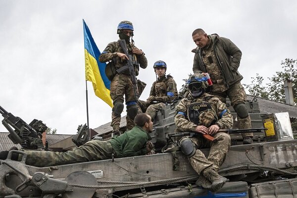 اوکراین جمهوری دونتسک را بمباران کرد