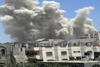 حمله‌ی اسراییل بر غزه جان بیش از ۲۰۰ فلسطینی را گرفت