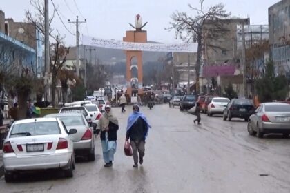 در درگیری برسر توزیع کمک‌ها در بادغیس ۱۵ نفر زخمی شد